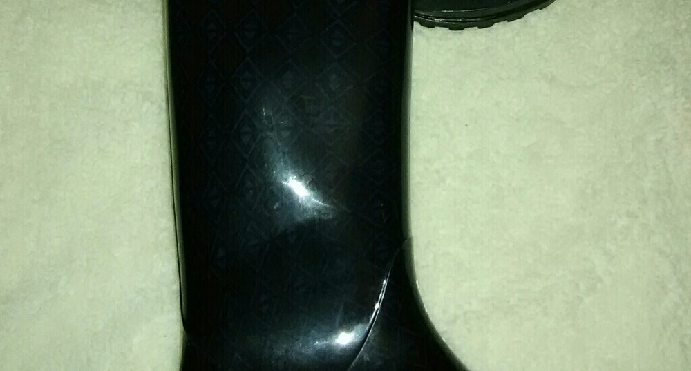Boots - Picture 3 of 4